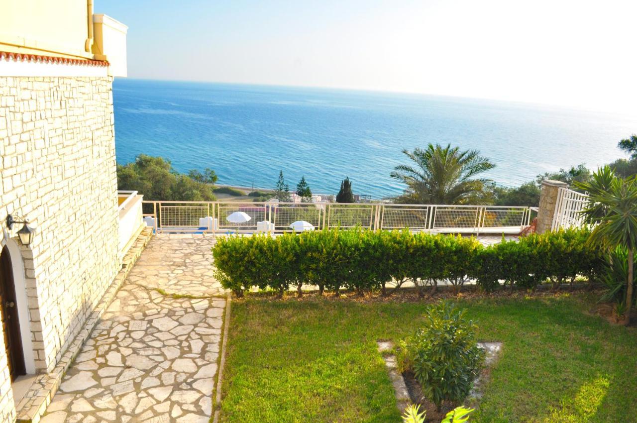 Beautiful Holiday Apartments Maria With Amazing Pool - Agios Gordios Beach Exteriér fotografie